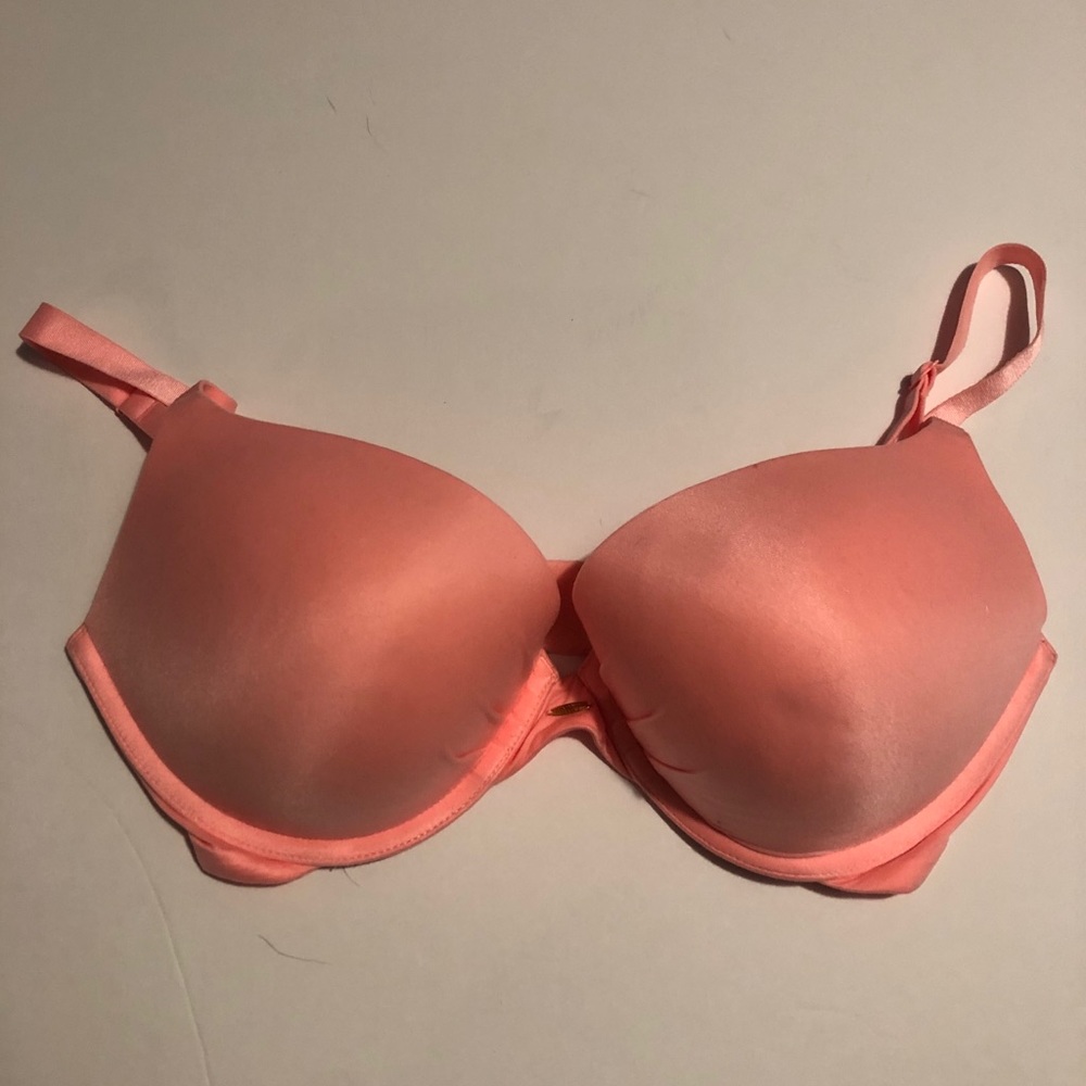 Coral Victoria’s Secret fabulous bra